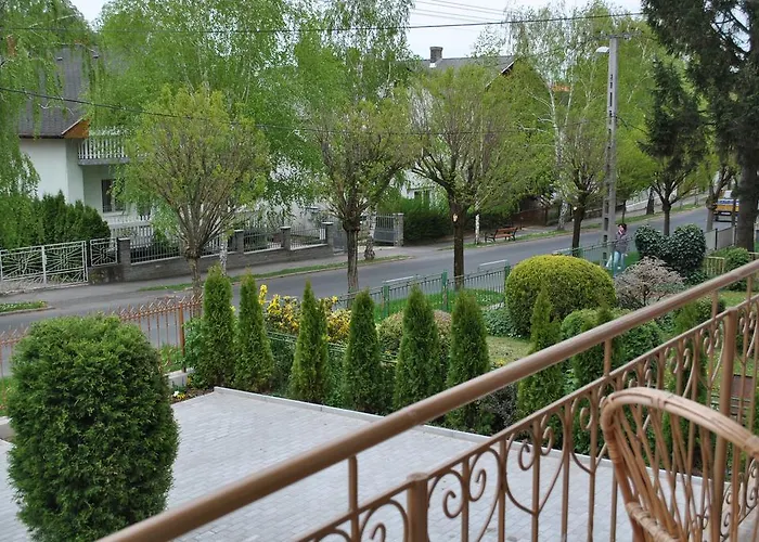 I ヘーヴィーズ